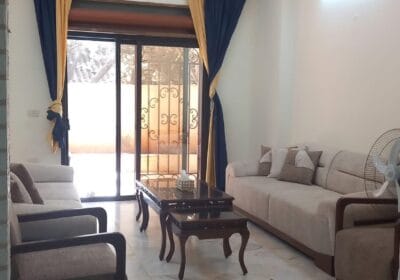 شقة ارضية مع حديقة داير البيت في اشرفية الوادي